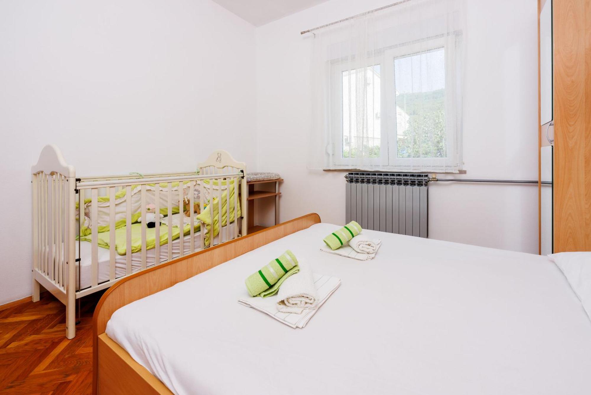 Apartments Davorka Цриквеница Экстерьер фото