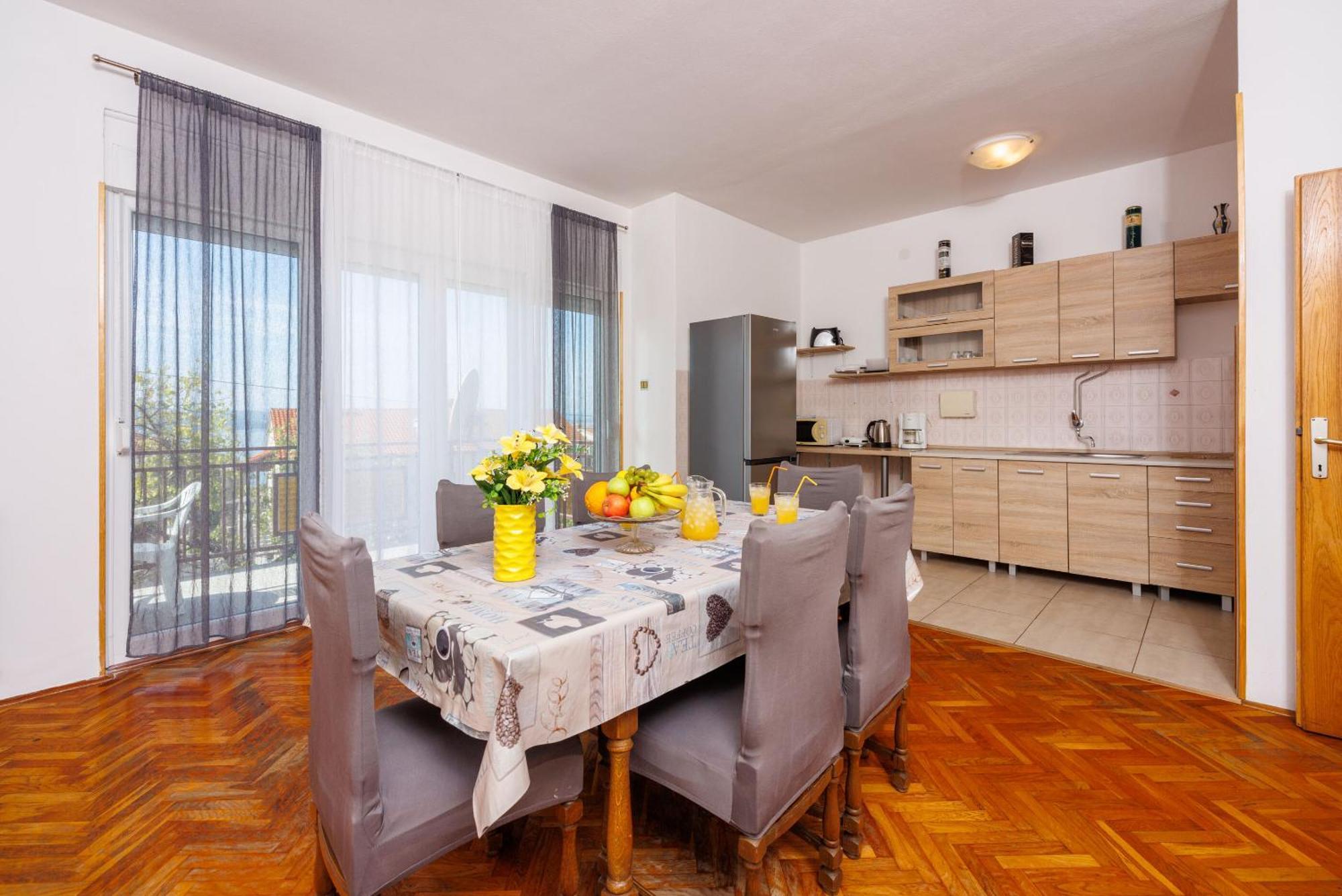 Apartments Davorka Цриквеница Экстерьер фото