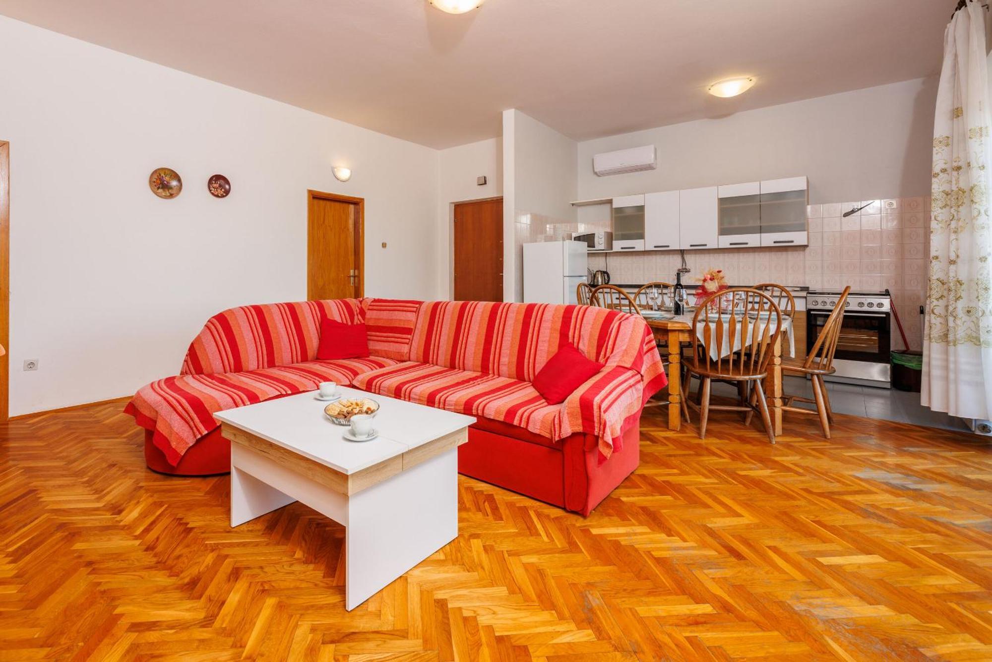 Apartments Davorka Цриквеница Экстерьер фото