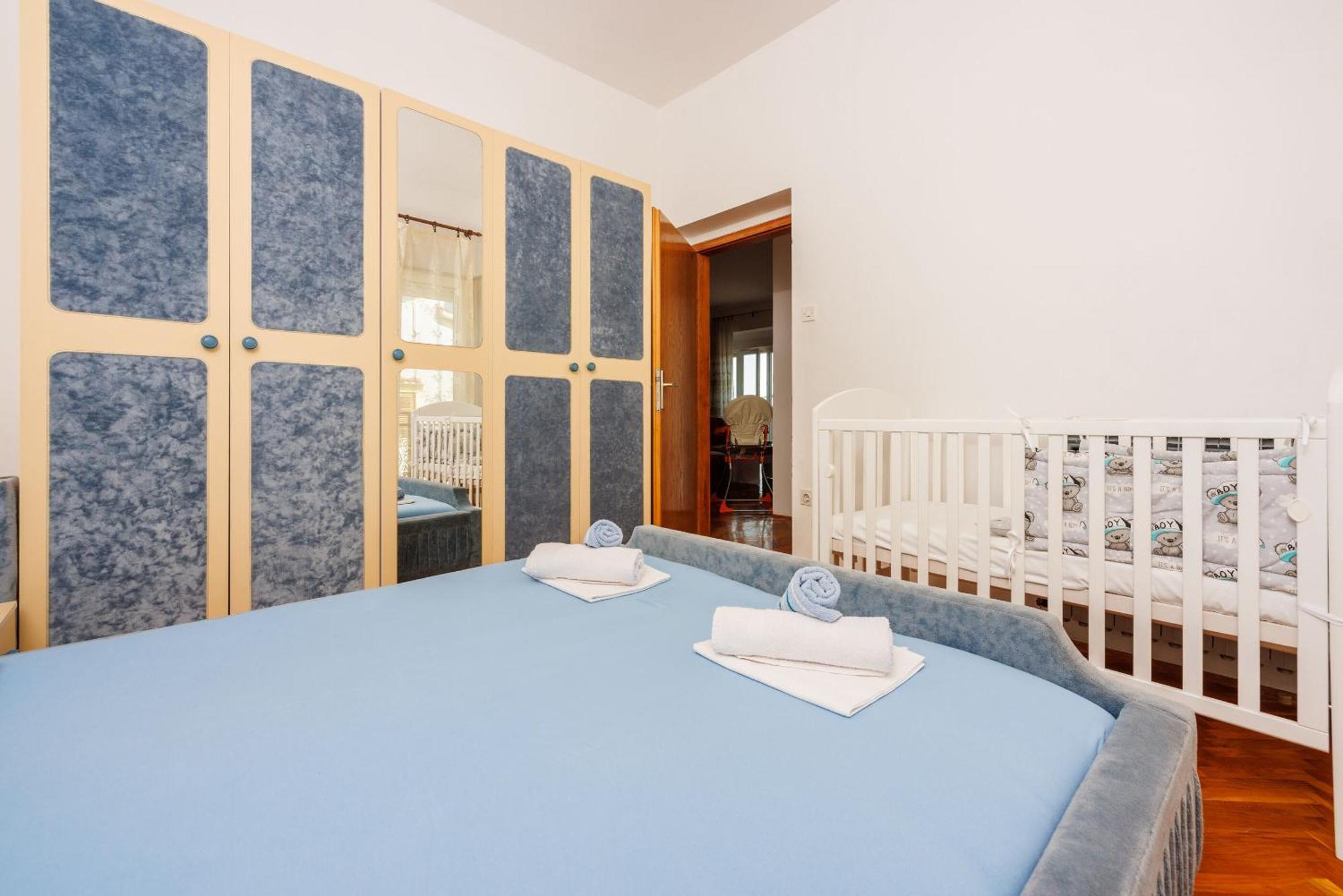Apartments Davorka Цриквеница Экстерьер фото
